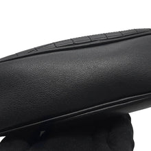 将图像加载到图库查看器中，CELINE Quilted Camera Bag Black188353 Leather Size Medium
