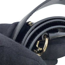将图像加载到图库查看器中，Ferragamo Ribbon Pattern Flap Shoulder Bag Light Pink/Black21G906 Leather
