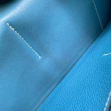 将图像加载到图库查看器中，HERMES Dogon Blue Jean Togo Leather

