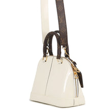 Load image into Gallery viewer, LOUIS VUITTON Alma BlancM51904 Monogram Vernis Leather Monogram Size BB
