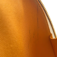 Load image into Gallery viewer, LOUIS VUITTON Alma BlancM51904 Monogram Vernis Leather Monogram Size BB
