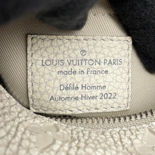 Load image into Gallery viewer, LOUIS VUITTON Climbing Mini Soft Trunk Gray/MulticolorM81606 Monogram・Taurillon
