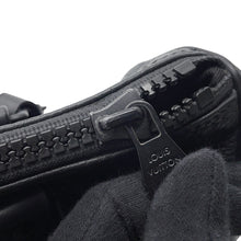 Load image into Gallery viewer, LOUIS VUITTON Keepall Bandouliere NoirM20900 Monogram・Taurillon Size 25
