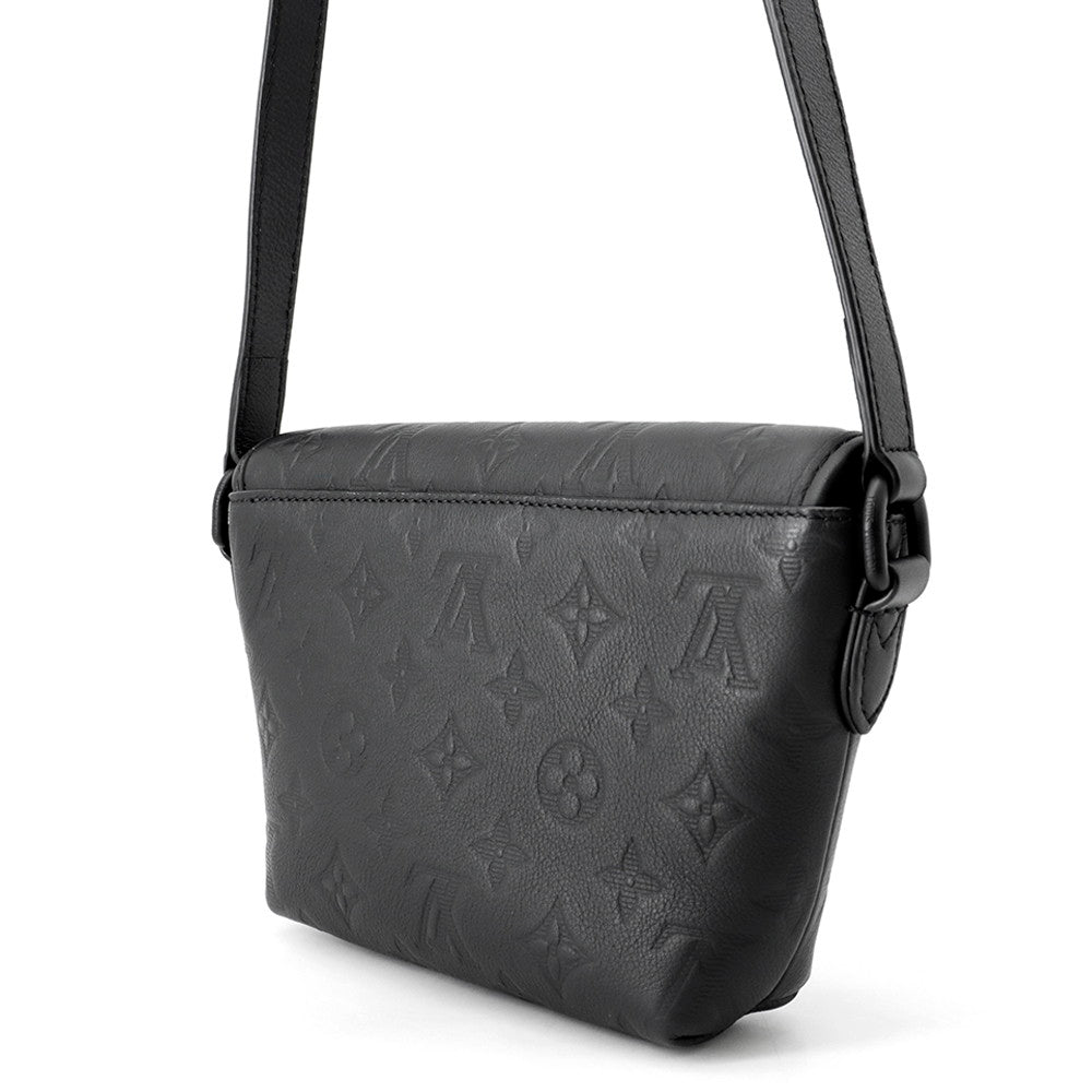 LOUIS VUITTON Pulse Wearable Wallet NoirM12636 Monogram Shadow