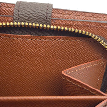 将图像加载到图库查看器中，LOUIS VUITTON Compact zip BrownM61667 Monogram

