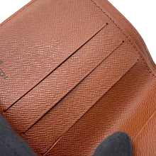 将图像加载到图库查看器中，LOUIS VUITTON Compact zip BrownM61667 Monogram
