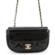 CHANEL Matelasse ChainShoulder Black Patent Leather