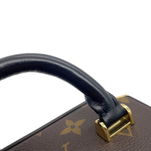 Load image into Gallery viewer, LOUIS VUITTON Camera box BrownM13882 Monogram・Canvas
