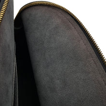 Load image into Gallery viewer, LOUIS VUITTON Alma NoirM52142 Epi Leather
