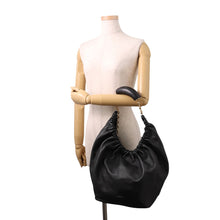 Load image into Gallery viewer, LOEWE Squeeze Bag BlackA914Q37X01 Leather Size Medium

