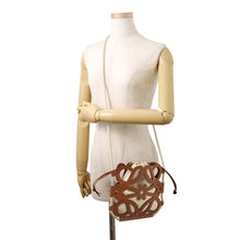 Load image into Gallery viewer, LOEWE Cut-out Shoulder Bag Brown/IvoryB922Q09X01 Leather Canvas
