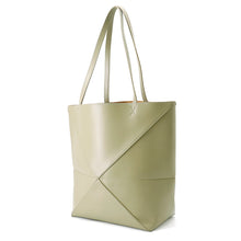 将图像加载到图库查看器中，LOEWE Puzzle Fold Tote Bag Moss GreenA657G50X01 Leather
