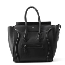 Load image into Gallery viewer, CELINE Luggage Shopper Tote Black189793 Leather Size micro
