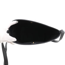 Load image into Gallery viewer, CELINE Cuir Triomphe Bucket Bag Black198243 Leather Size Small
