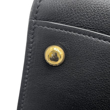 将图像加载到图库查看器中，PRADA Logo Tote Bag Black1BG517 Leather
