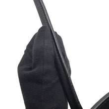 将图像加载到图库查看器中，PRADA Logo Tote Bag Black1BG517 Leather
