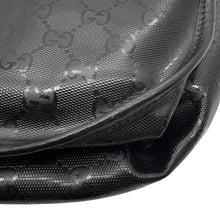 将图像加载到图库查看器中，GUCCI GG Imprime Shoulder Bag Black201732 GG implementation
