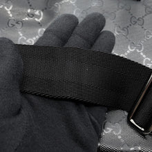 将图像加载到图库查看器中，GUCCI GG Imprime Shoulder Bag Black201732 GG implementation
