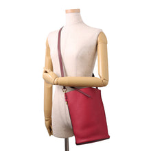 将图像加载到图库查看器中，LOEWE Gate Shoulder Bag Red321.12.U13 Leather
