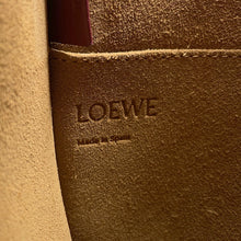 将图像加载到图库查看器中，LOEWE Gate Shoulder Bag Red321.12.U13 Leather
