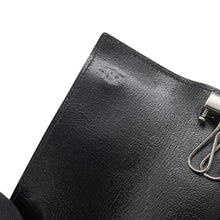 Load image into Gallery viewer, HERMES Etui Craie6 6-series Key Case Black Chamonix Leather
