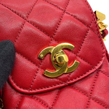 Load image into Gallery viewer, CHANEL Matelasse ChainPochette Red Lambskin
