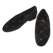 Load image into Gallery viewer, LOUIS VUITTON Opera shoes Black Velour Size 5 1/2

