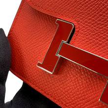 将图像加载到图库查看器中，HERMES Constance Slim Capucines Epsom
