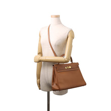 Load image into Gallery viewer, HERMES Kelly Retourne Gold Courchevel Size 32
