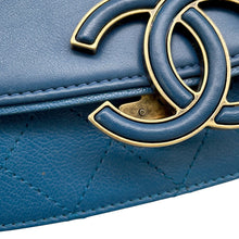 将图像加载到图库查看器中，CHANEL Coco Curve Chain Shoulder Bag BlueA93460 Calf Leather
