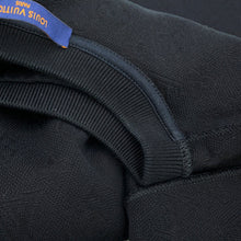 将图像加载到图库查看器中，LOUIS VUITTON Signature 3D Pocket Monogram T-Shirt Size S Black Cotton100%
