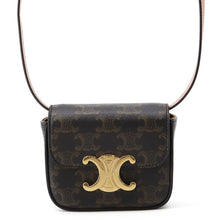 将图像加载到图库查看器中，CELINE Triomphe Claude Shoulder Bag Tan10I512DQB.04LU PVC Calf Leather Size Mini
