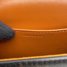 将图像加载到图库查看器中，CELINE Triomphe Claude Shoulder Bag Tan10I512DQB.04LU PVC Calf Leather Size Mini

