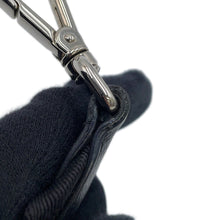 将图像加载到图库查看器中，PRADA Re-Edition 2005 2WAYChainShoulder Bag Black1BH204 Nylon

