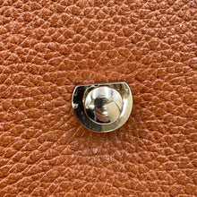 将图像加载到图库查看器中，BURBERRY Shadow Horse Nova Check Handbag Brown Leather
