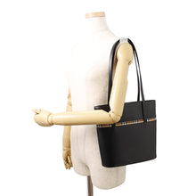 将图像加载到图库查看器中，BURBERRY Nova Check Shoulder Bag Black Leather Canvas
