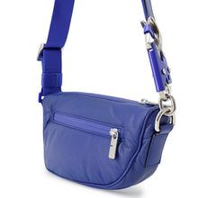 将图像加载到图库查看器中，BURBERRY Shield Shoulder Bag Night8074879 Nylon Size Mini
