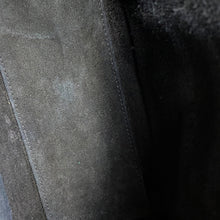 Load image into Gallery viewer, CELINE Luggage Black168243 Leather Size Nano
