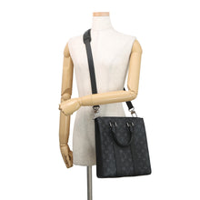 Load image into Gallery viewer, LOUIS VUITTON Sac Plat NoirM46098 Monogram Eclipse
