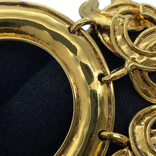 Load image into Gallery viewer, CHANEL 5-piece CC Logo Brooch Metal
