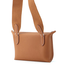 将图像加载到图库查看器中，HERMES Videpoches Shoulder Bag Gold Togo Leather
