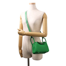Load image into Gallery viewer, HERMES Lindy Bamboo Taurillon Clemence Size Mini
