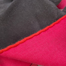 将图像加载到图库查看器中，HERMES Giant Square LES TROPHEES Size 140 Red/Multicolor Cashmere Silk
