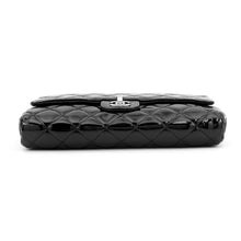 Load image into Gallery viewer, CHANEL Matelasse ChainShoulder Bag BlackA65051 Patent Leather Size 27
