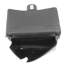 Load image into Gallery viewer, CHANEL Matelasse ChainShoulder Bag BlackA65051 Patent Leather Size 27
