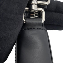 将图像加载到图库查看器中，GUCCI Messenger bag Black523599 GG Supreme Leather Size Small
