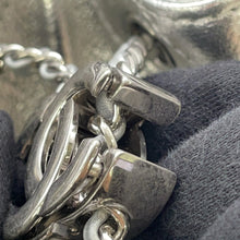 将图像加载到图库查看器中，CHANEL CHANEL25 ChainShoulder Bag SilverAS5293 Caviar Leather Size Small
