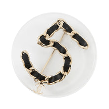 将图像加载到图库查看器中，CHANEL NO.5 Brooch Black Leather Gold Plated
