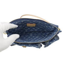将图像加载到图库查看器中，LOUIS VUITTON Pochette Accessoires Cargo Blue DenimM27602 Monogram Denim
