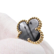 Load image into Gallery viewer, Van Cleef &amp; Arpels Vintage Alhambra PendantVCARA45800 18K Yellow Gold

